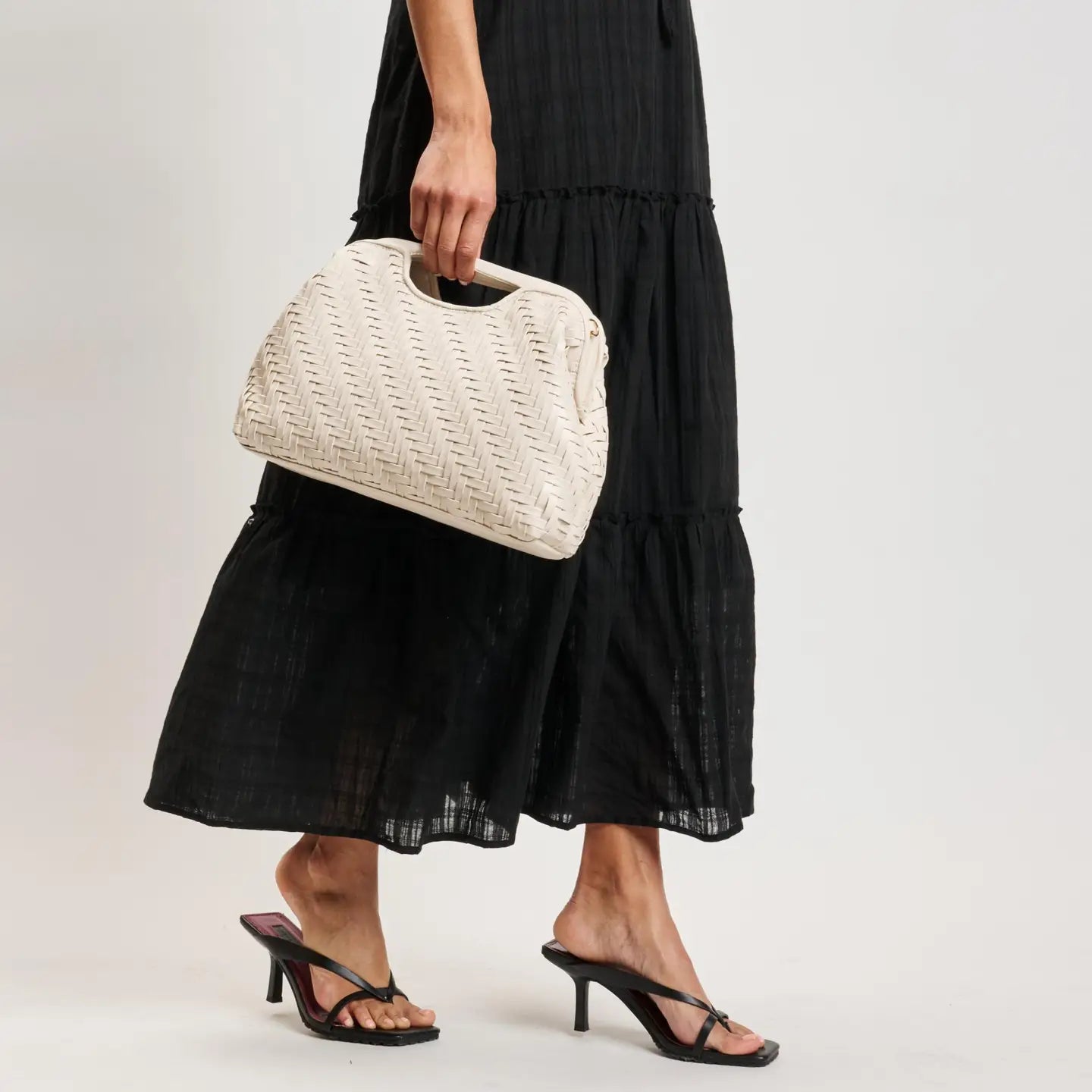 Amara Crossbody