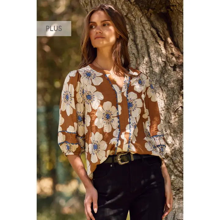 Plus Floral 3/4 sleeve blouse