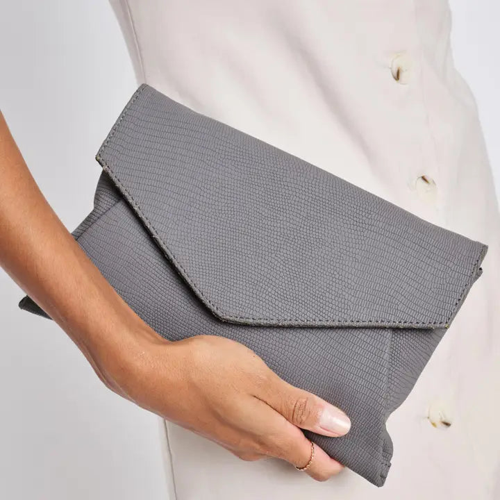 Cara Leather Clutch
